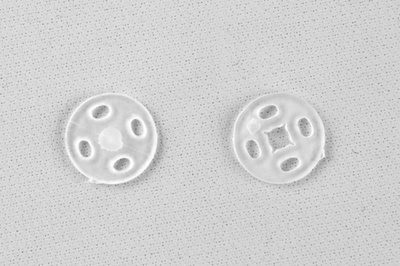Кнопки пришивные пластиковые 10 мм, блистер 24шт, цв.-прозрачные - купить в Нижневартовске. Цена: 48.41 руб.